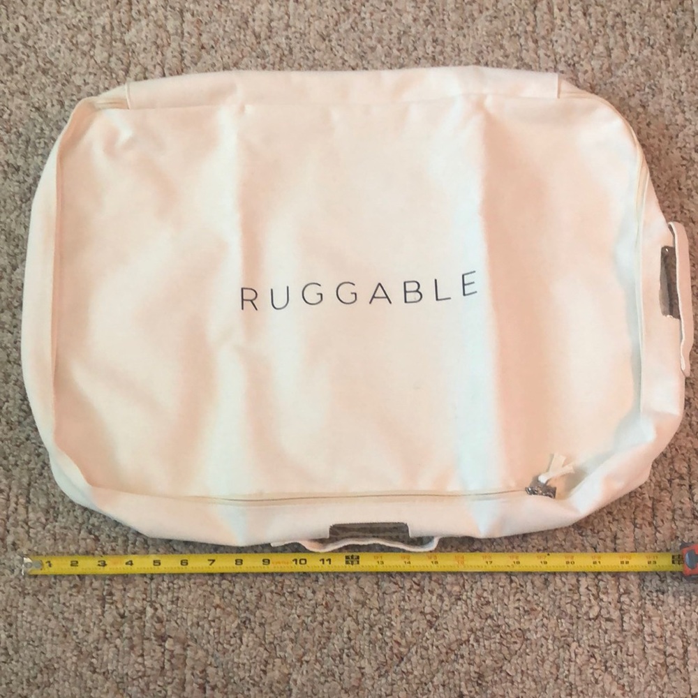 Ruggable storage bag